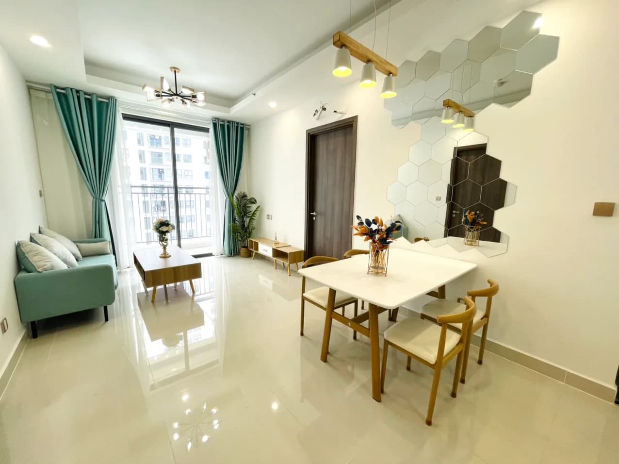 CHO THUÊ Q7 BOULEVARD 2PN 2WC 70M2 - 4