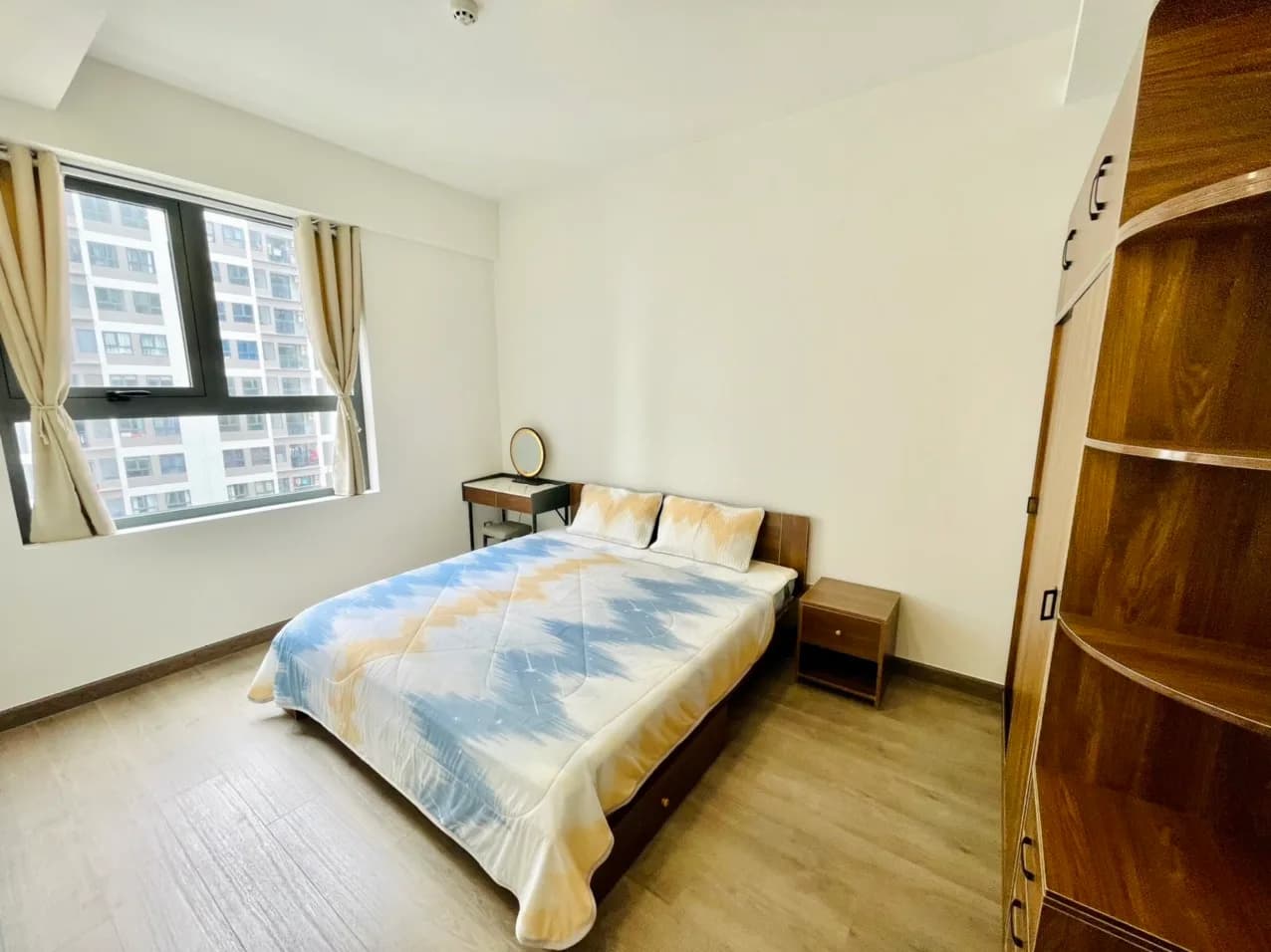 CHO THUÊ Q7 BOULEVARD 2PN 2WC 70M2 - 3