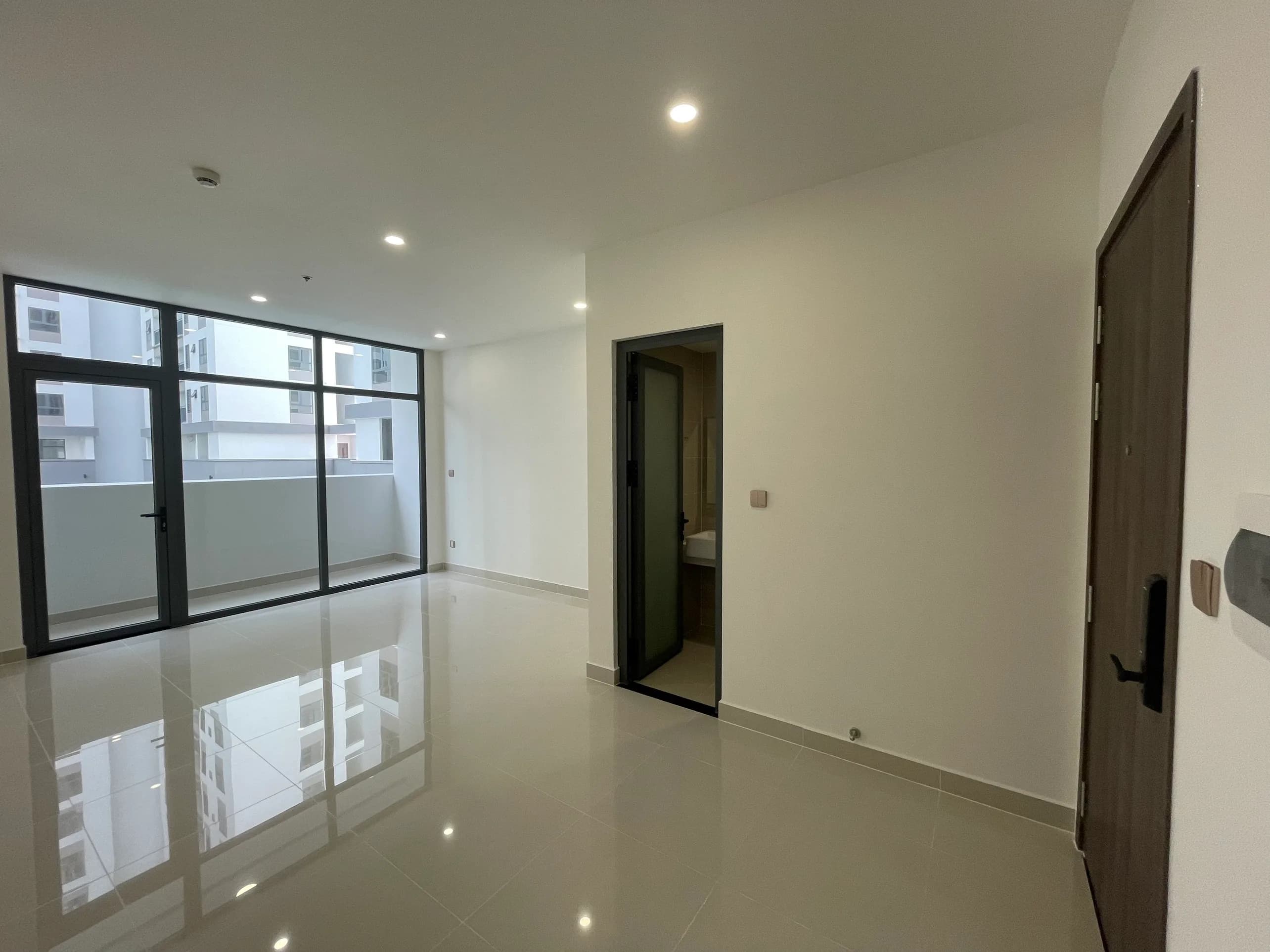 cho thuê chung cư Boulevard quận 7 dạng studio trống