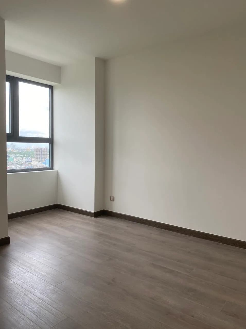 Bán gấp chung cư Q7 Boulevard 1PN 1WC view xịn xò - 4