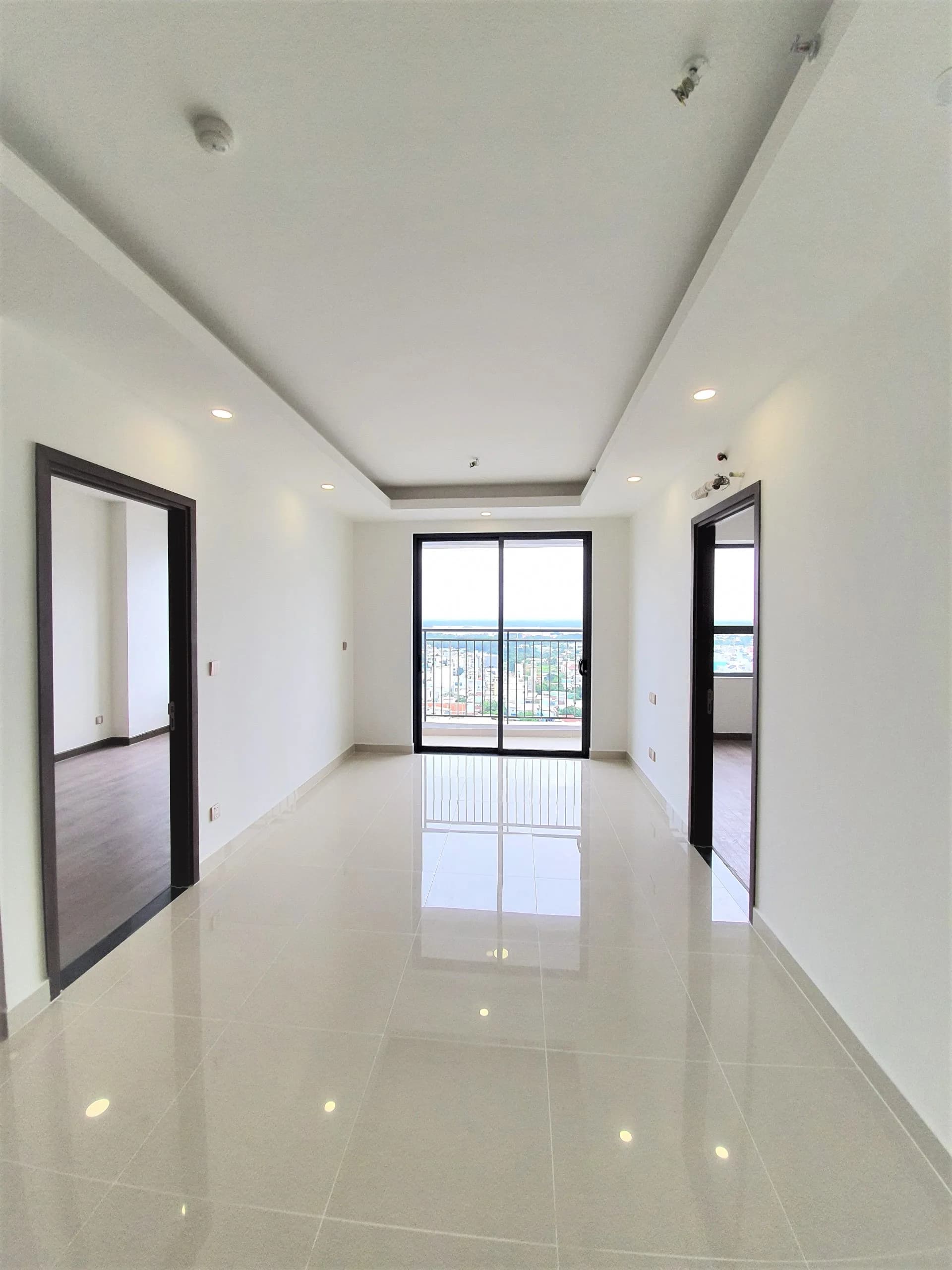 Bán chung cư Q7 Boulevard Nguyễn Lương Bằng tầng cao view thoáng - 2